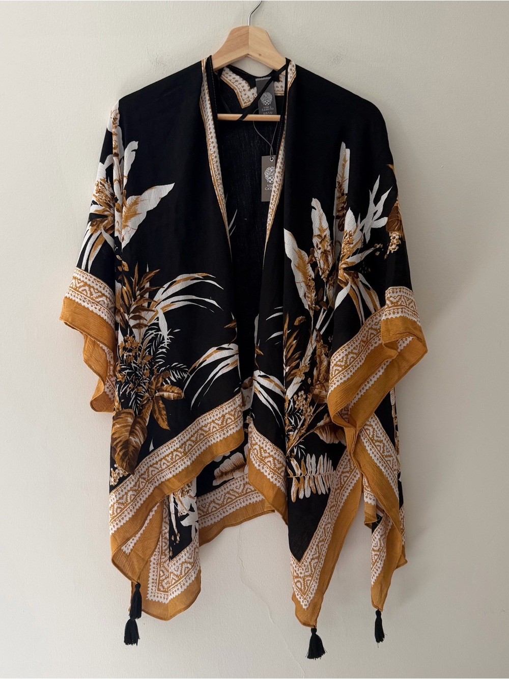 Vince Camuto Kimono Topper Cover Up Ruana Wrap Tassels Black Floral Tropical OS